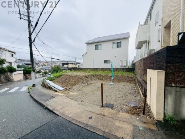 川西市松が丘町売り土地