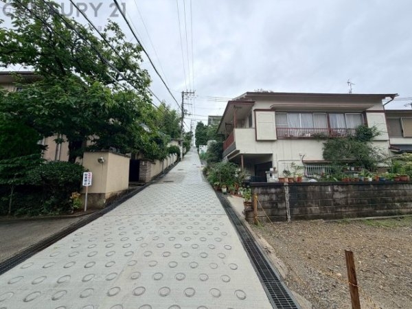 川西市矢問１丁目の土地