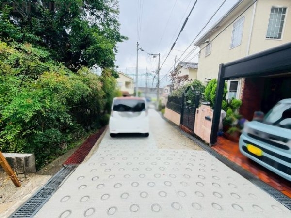川西市矢問１丁目の土地