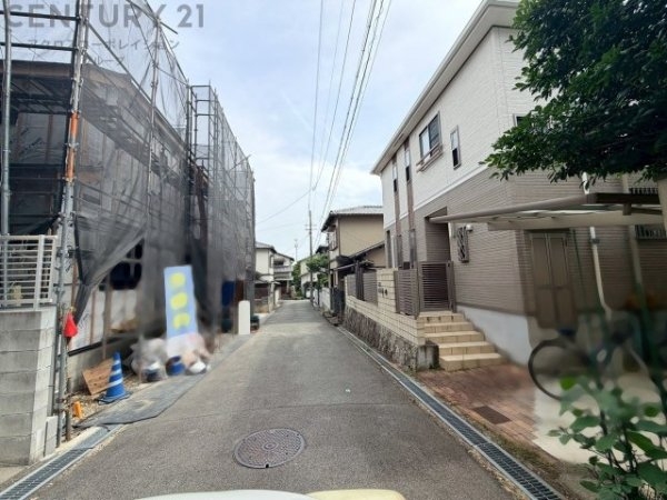 豊中市千里園1丁目新築一戸建て