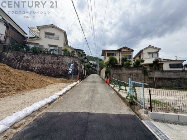 川西市松が丘町の土地