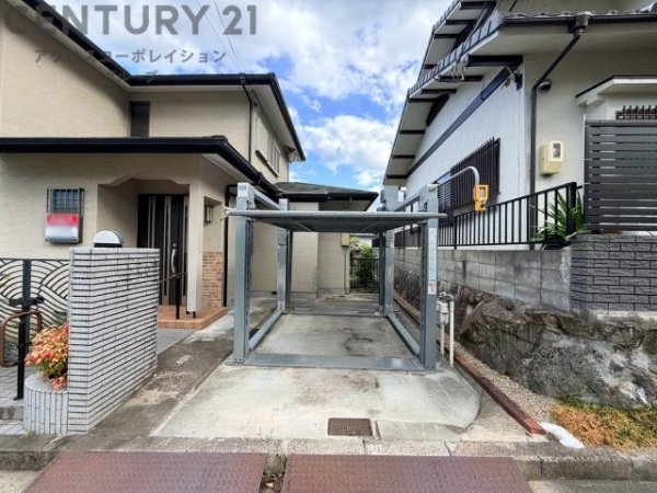 川西市清和台西３丁目の中古一戸建て