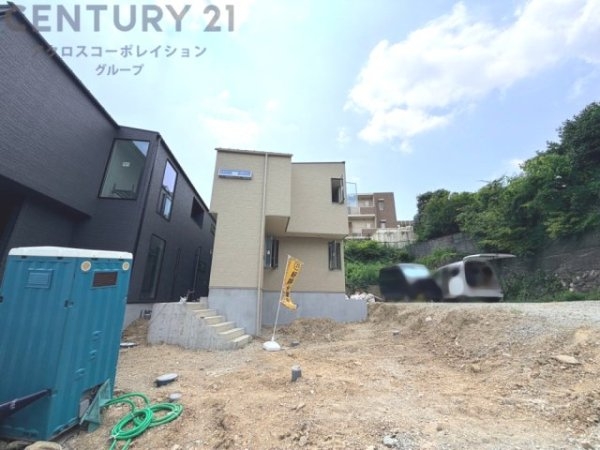 川西市花屋敷1丁目新築一戸建て