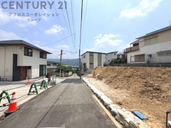 川西市松が丘町の土地
