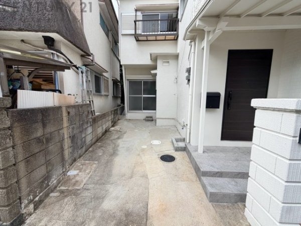 川西市東畦野２丁目の中古一戸建て