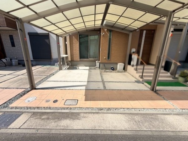 伊丹市中野西１丁目の中古一戸建て