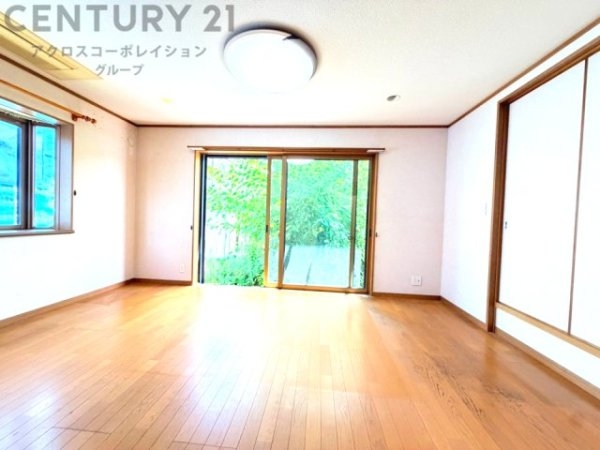 川西市大和東２丁目の中古一戸建て