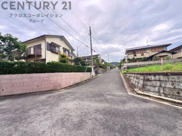 川西市美山台１丁目の土地