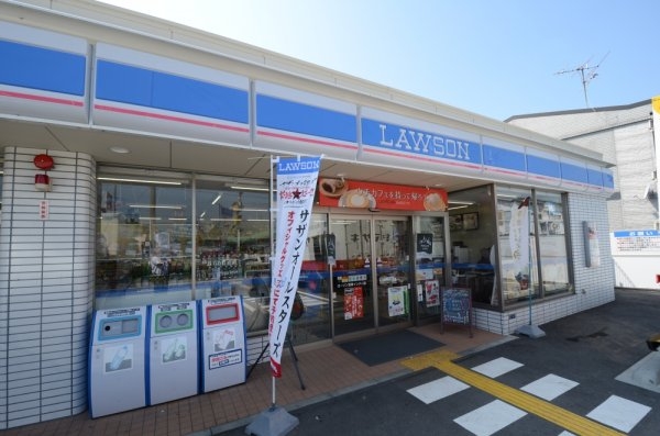 ファーストタウン宝塚市第4安倉北(ローソン宝塚インター)