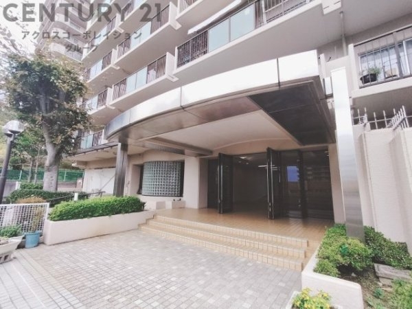ジャルダン宝塚中山台2番館B棟