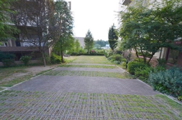 阪急日生ニュータウン花咲く丘の街A棟