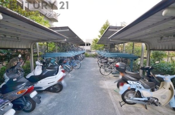 阪急日生ニュータウン花咲く丘の街A棟