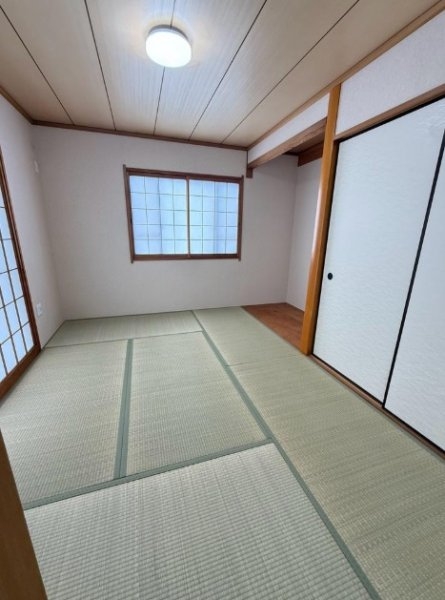 川西市丸山台３丁目の中古一戸建て