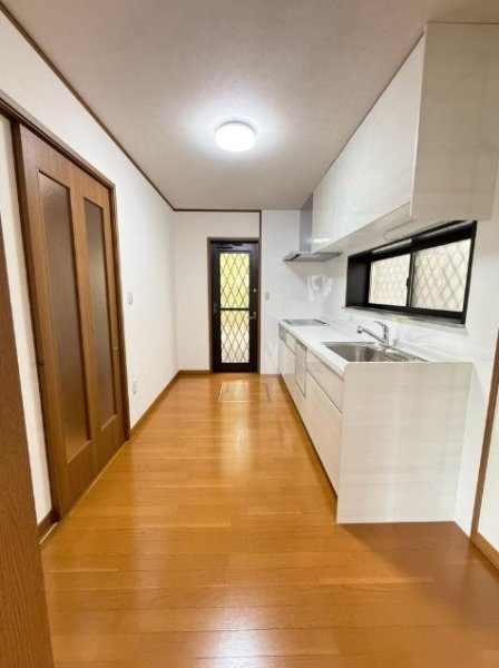川西市丸山台３丁目の中古一戸建て