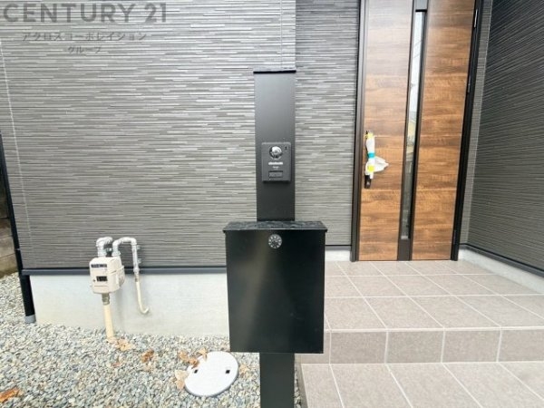 川西市多田院2丁目新築一戸建て