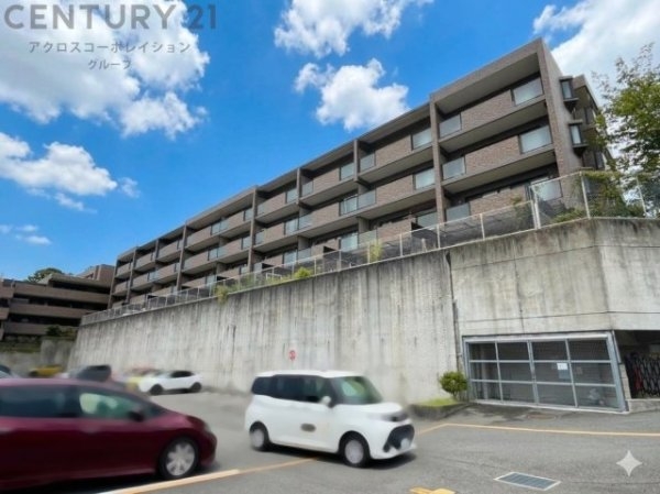 サニーフラット川西緑台