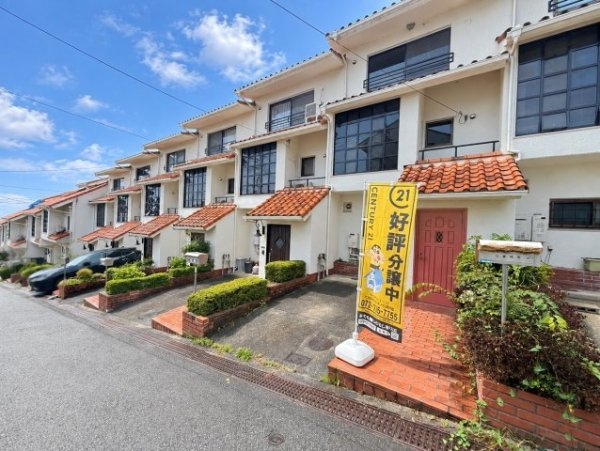 宝塚市逆瀬台６丁目の中古一戸建て