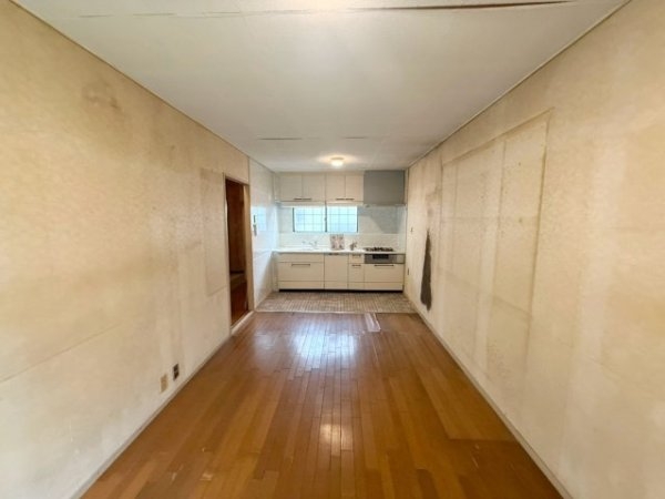 宝塚市逆瀬台６丁目の中古一戸建て