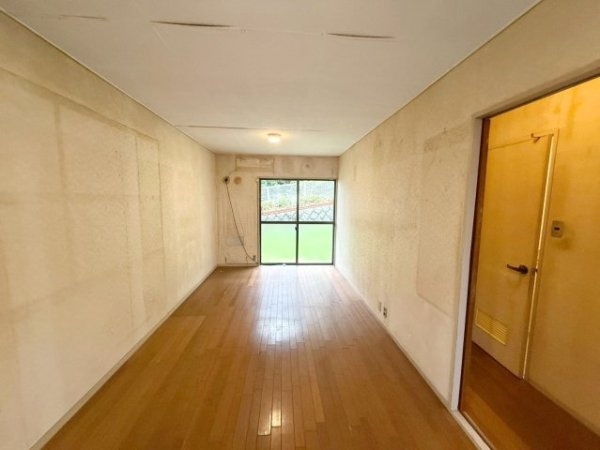 宝塚市逆瀬台６丁目の中古一戸建て