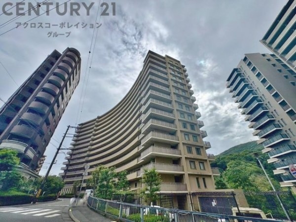 リーデンススクエア宝塚リバージュ
