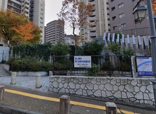 ソリオ1東館(湯本台広場)