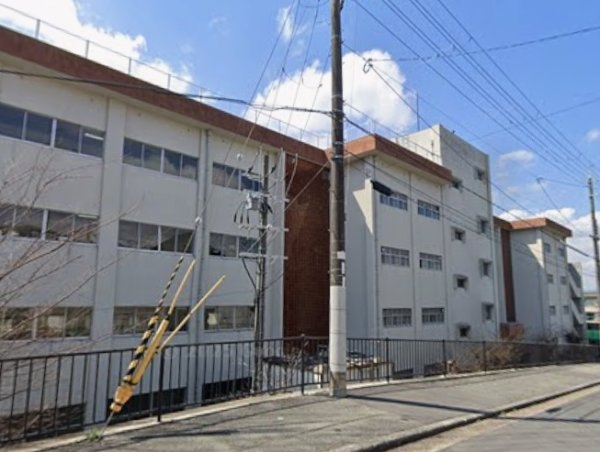 リナージュ豊中市上野東2丁目　全4区画(豊中市立第十一中学校)
