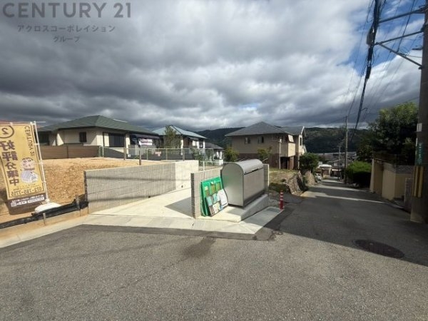 川西市萩原３丁目売り土地
