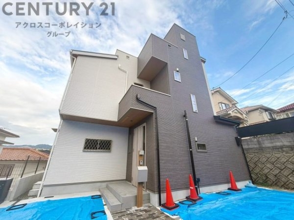 川西市松が丘町新築一戸建て