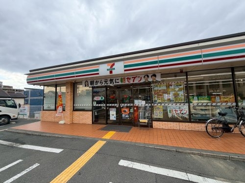 豊中市春日町3期　全3区画(セブンイレブン豊中桜の町6丁目店)