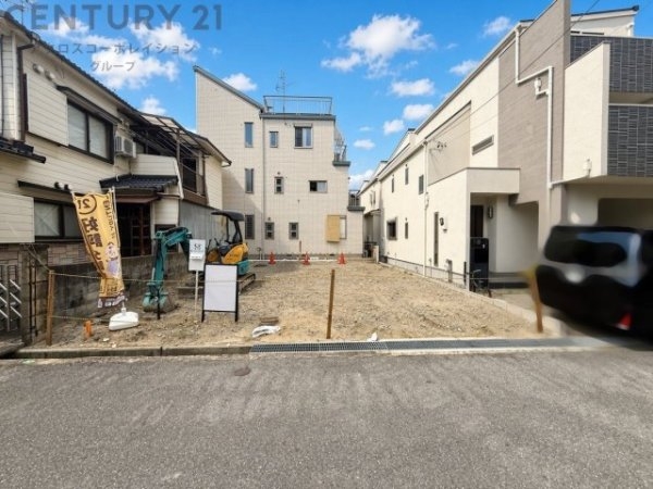 伊丹市荻野8丁目新築一戸建て