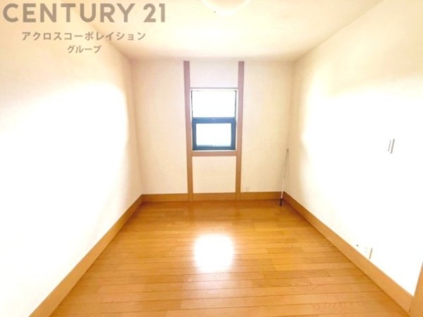川西市けやき坂４丁目の中古一戸建て