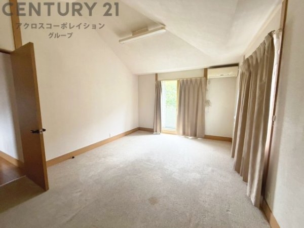 川西市けやき坂４丁目の中古一戸建て