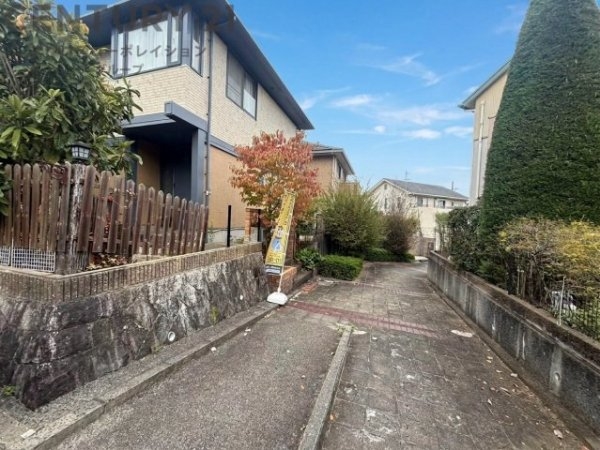 川西市けやき坂４丁目の中古一戸建て