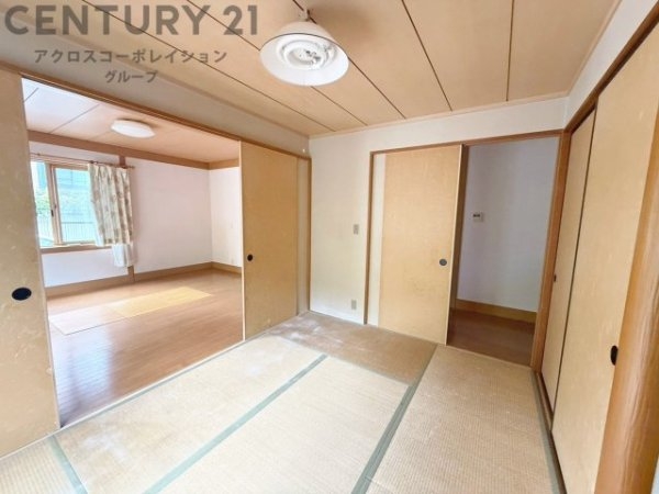 川西市けやき坂４丁目の中古一戸建て