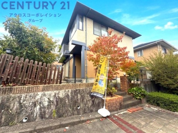 川西市けやき坂４丁目の中古一戸建て