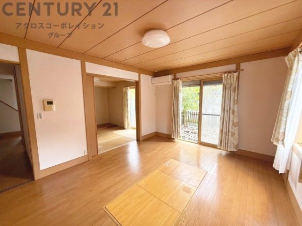 川西市けやき坂４丁目の中古一戸建て