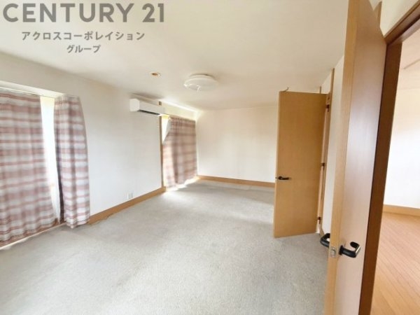 川西市けやき坂４丁目の中古一戸建て