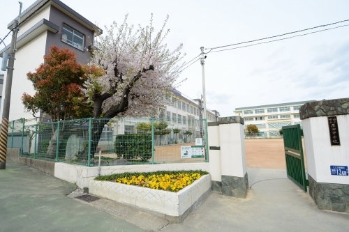 メゾン・ド・六甲パート1(神戸市立原田中学校)