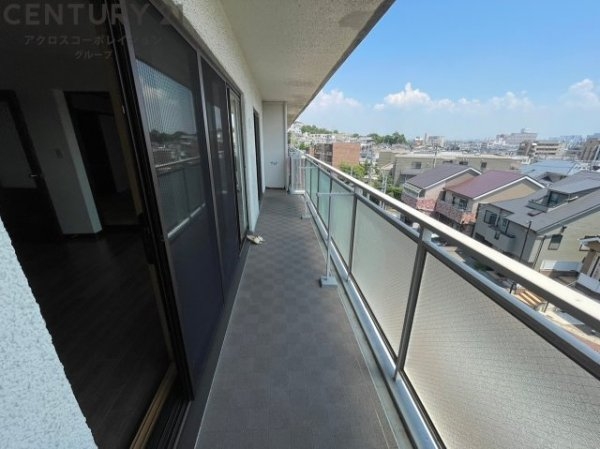 メゾン岡本２号棟