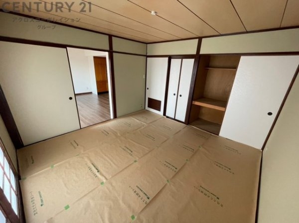 メゾン岡本２号棟