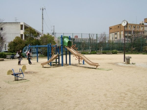 西宮市上大市4丁目の中古一戸建て(そよかぜ大島公園)