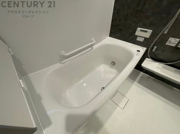 西宮市上大市４丁目の中古一戸建て