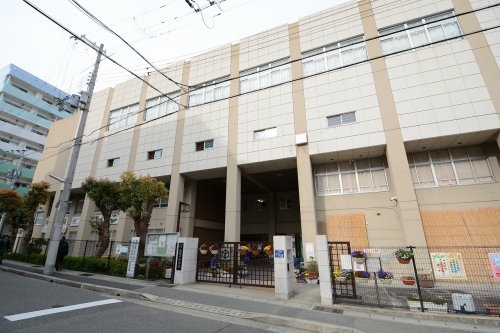 ウォームスヴィル六甲スクエア(神戸市立烏帽子中学校)