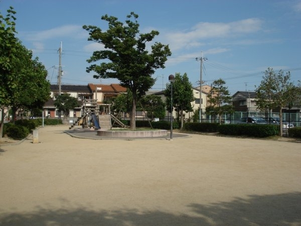 西宮市新甲陽町の土地(山田公園)