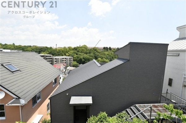 西宮市愛宕山新築一戸建て