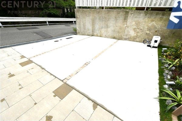 西宮市苦楽園四番町新築一戸建て