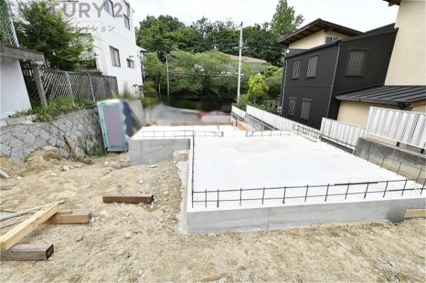 西宮市苦楽園四番町新築一戸建て