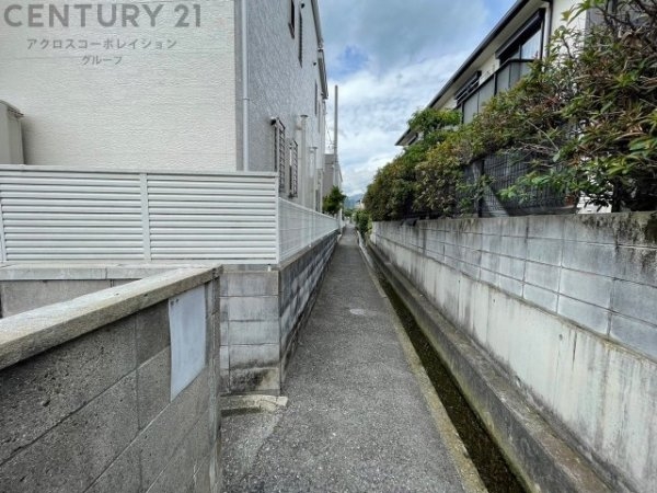 西宮市上ケ原五番町の土地
