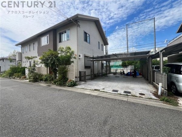 西宮市浜甲子園４丁目の中古一戸建て