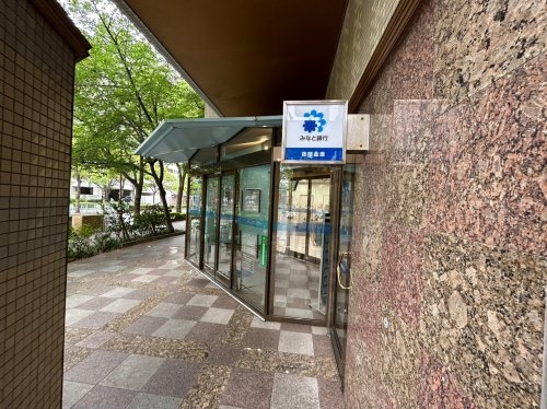 RICウエストコート4番街西棟(みなと銀行六甲アイランド支店)